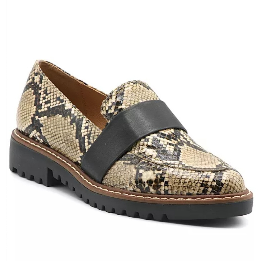 WOMEN'S ADRIENNE VITTADINI PROXY LOAFER SIZE 9.5